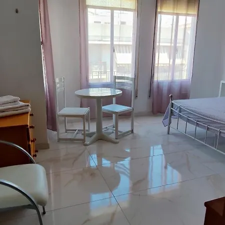 Alba Проживание в семье Гандия